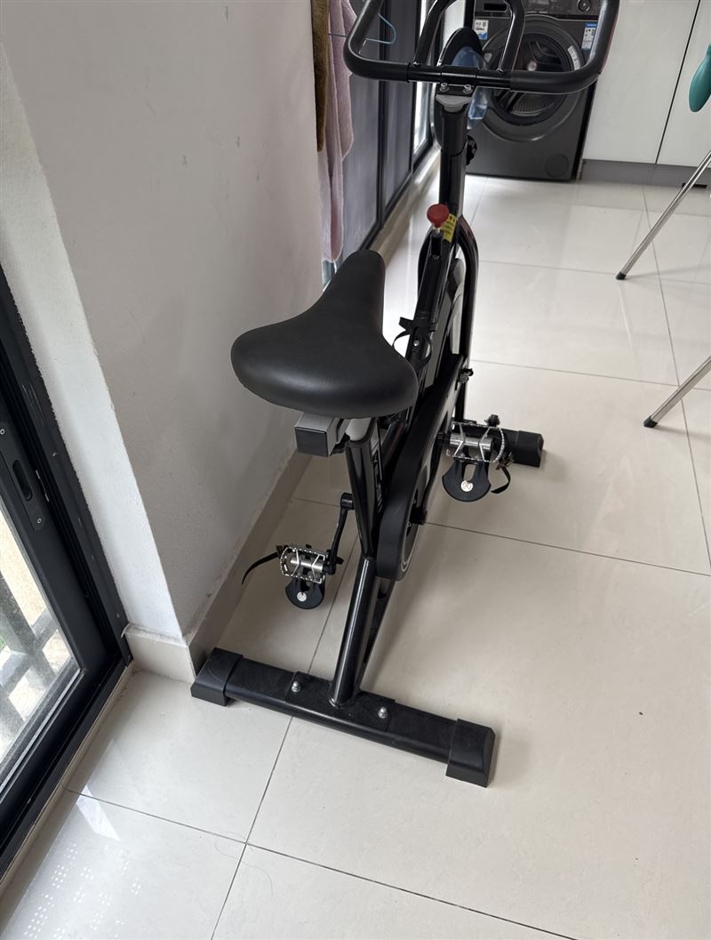 训练单车100元抛售